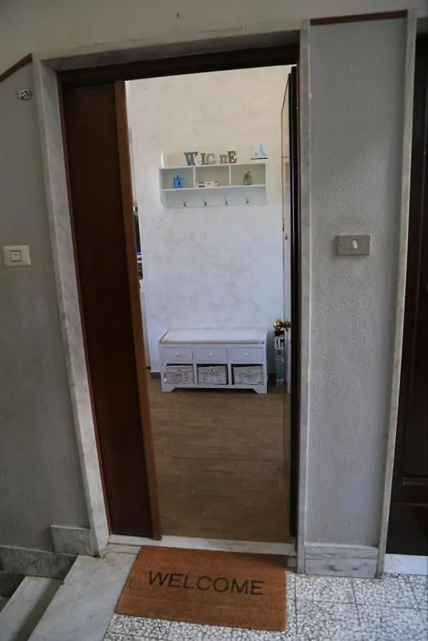 Sea View Apartment Bari